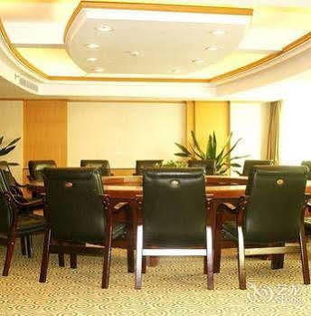 Wu Liang Ye Grand Hotel Chengdu Buitenkant foto